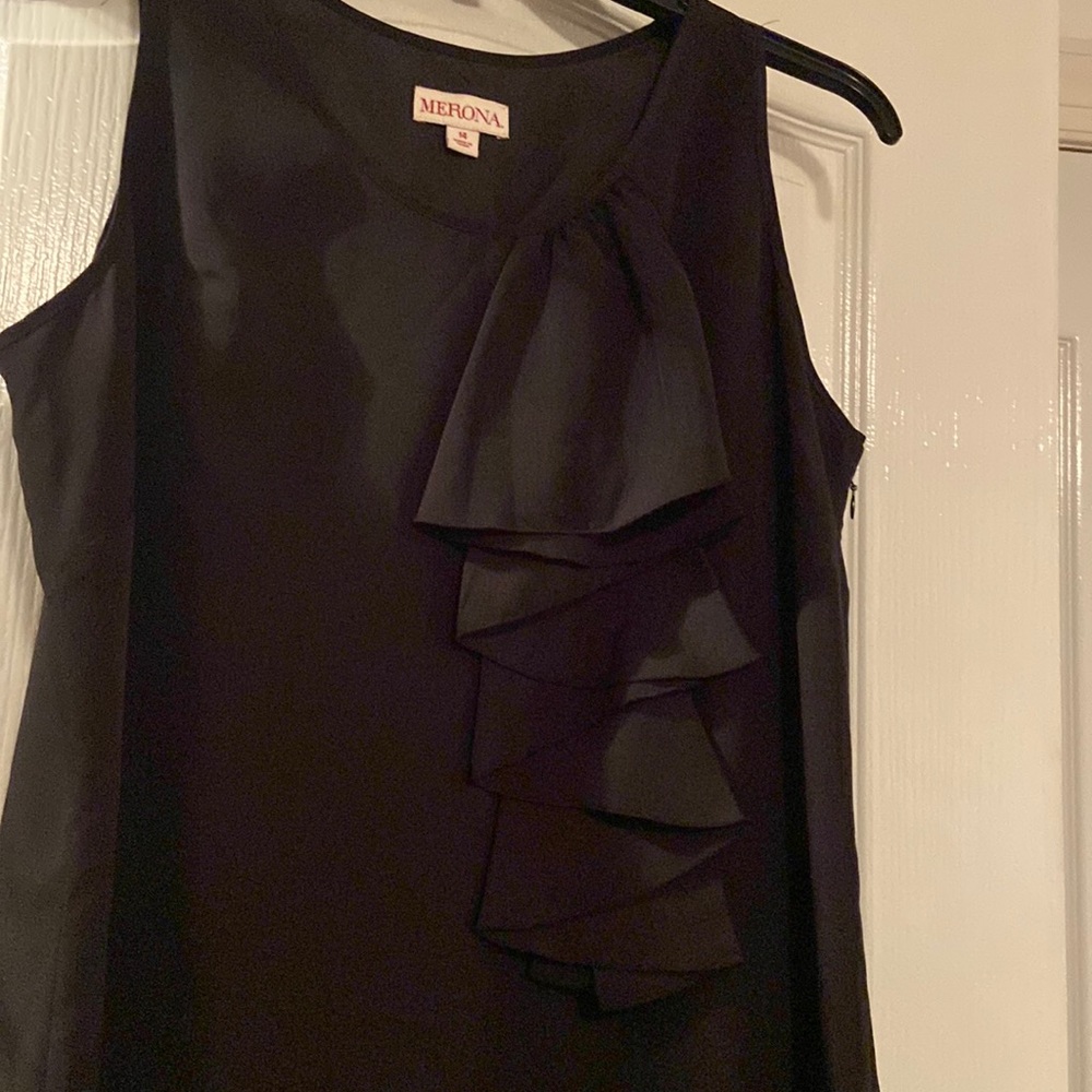 Black Women’s sleeveless dress-size 14